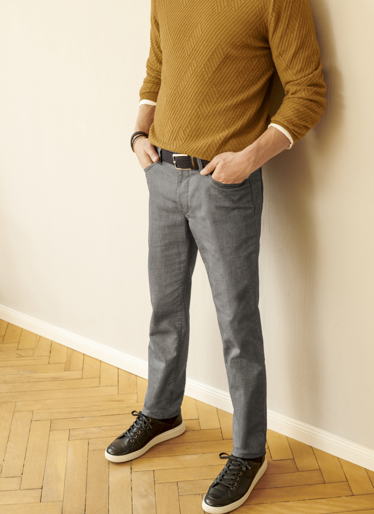 Chinos With Knitwear